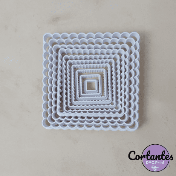 Cortante *SET DE CUADRADO ONDULADO X 9*