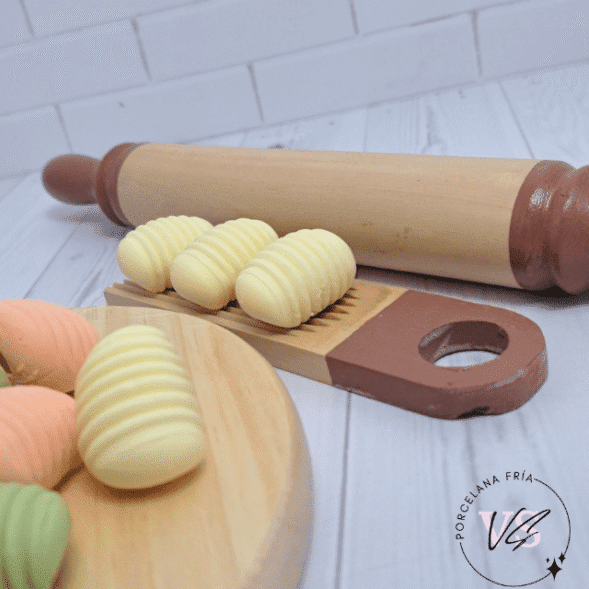 Set Palo de amasar y marcador de ñoquis y pastas - Imagen 3