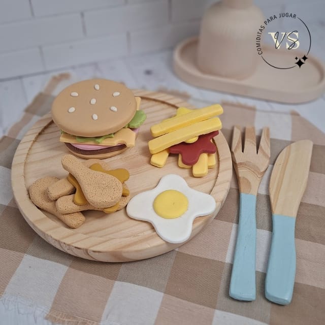 Juego de platos y cubiertos - Imagen 3