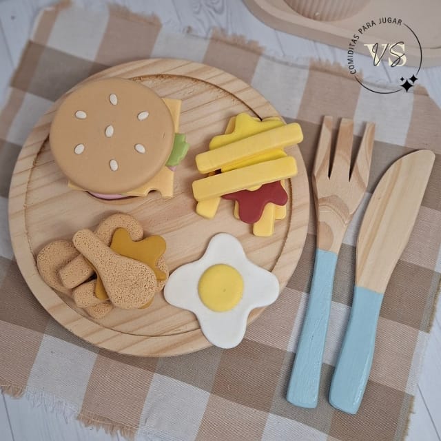 Juego de platos y cubiertos - Imagen 4