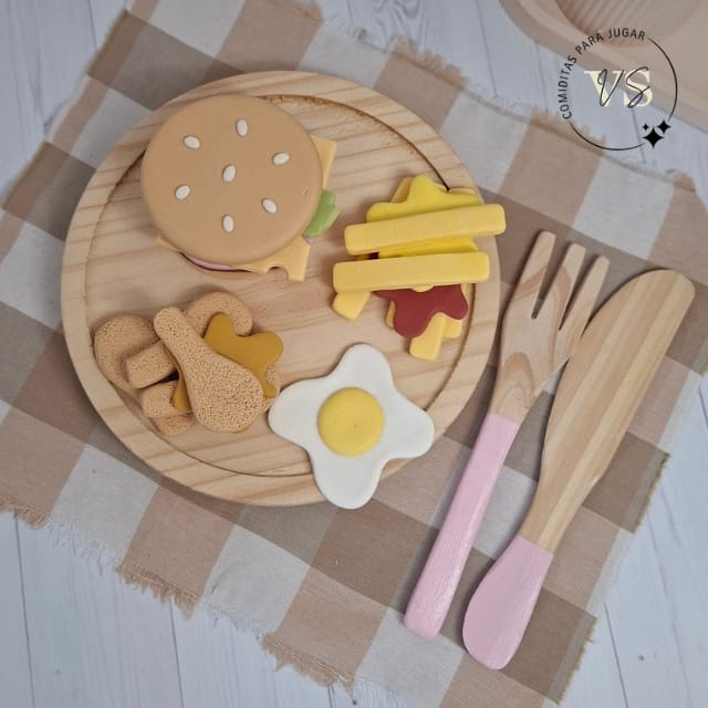 Juego de platos y cubiertos - Imagen 2